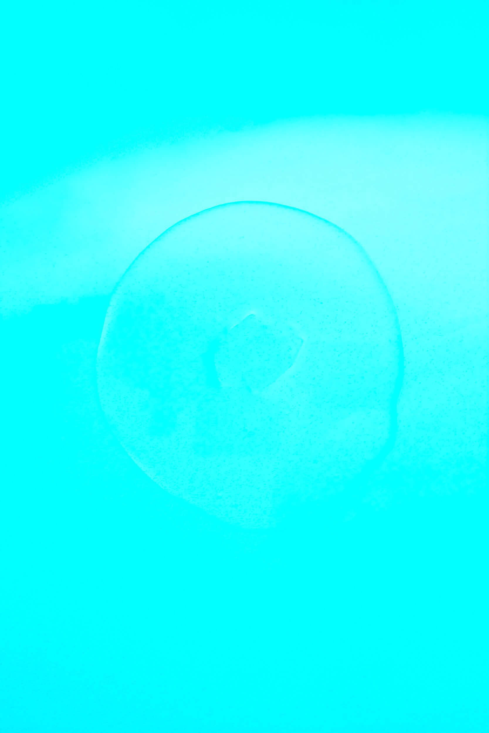 Minimalist-concept-photography-liquid-02.2-SH_1©Aivaras_Simonis
