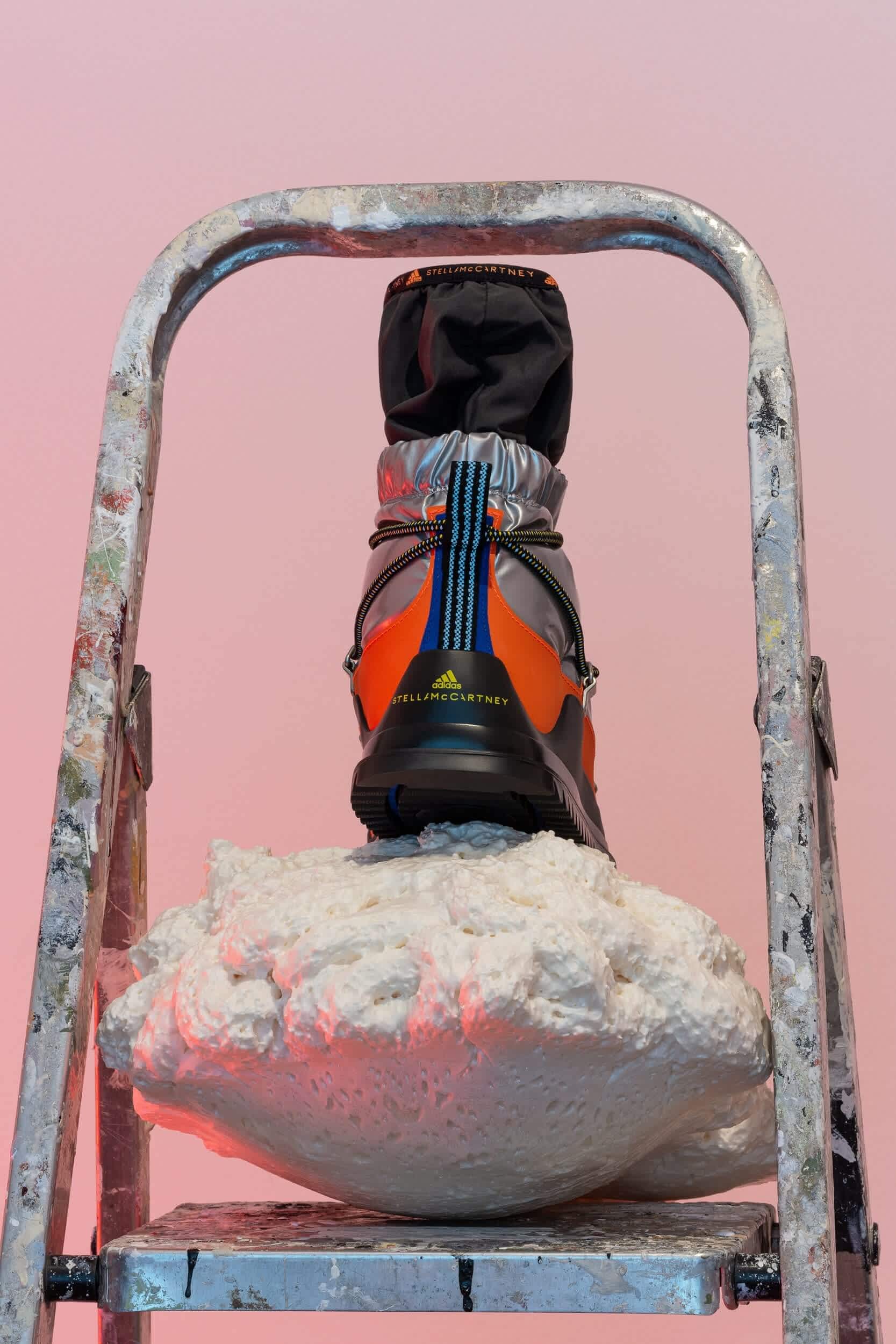 adidas-by-Stella_Mccartney-cold.rdy-boots-advertising-product_photography-02-SH_1©Aivaras_Simonis
