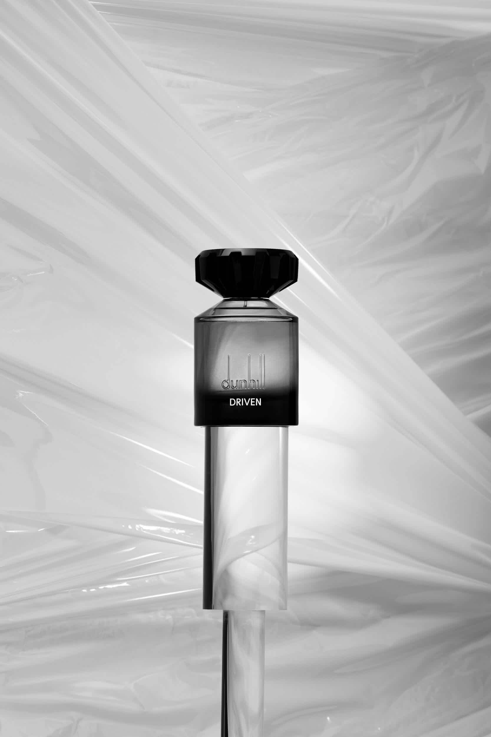 SCENTURY-magazine-Alfred_Dunhill_Driven_fragrance___02.2-SH_0.5©Aivaras_Simonis